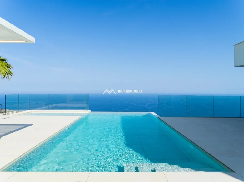 5-Schlafzimmer-Villa 690 m² el Poble Nou de Benitatxell Benitachell, Spanien