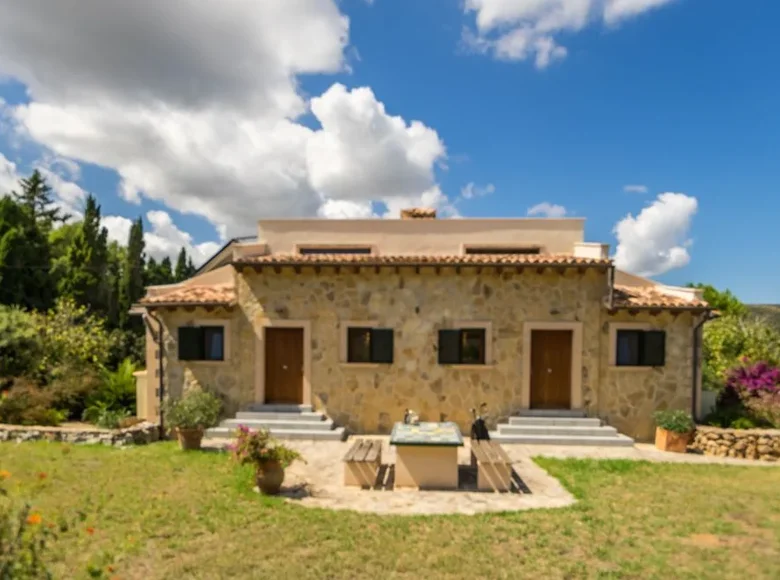 Castle 6 bedrooms 400 m² Capdepera, Spain