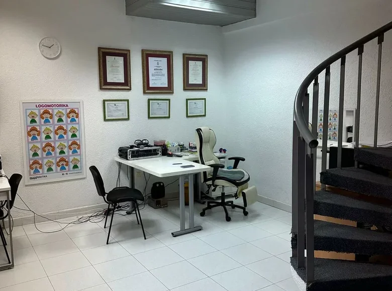 Propiedad comercial 37 m² en Bar, Montenegro