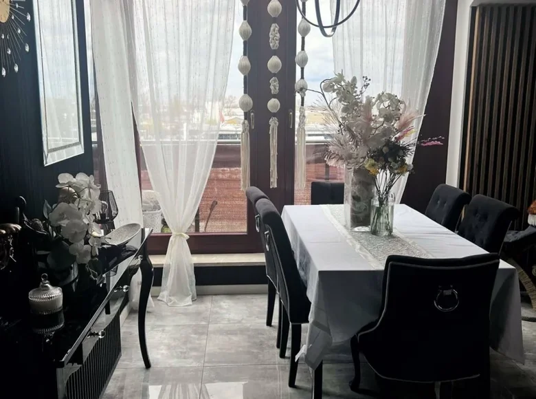 3 bedroom apartment 100 m² Parzniew, Poland