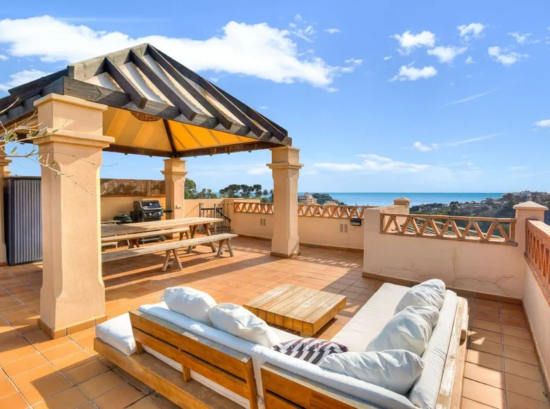 Wohnung 2 Schlafzimmer 137 m² Benalmadena, Spanien