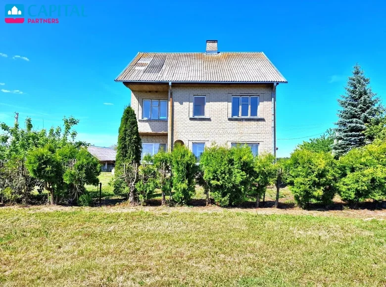 Casa 212 m² Piliuona, Lituania