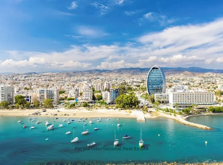 Atterrir  Limassol, Chypre