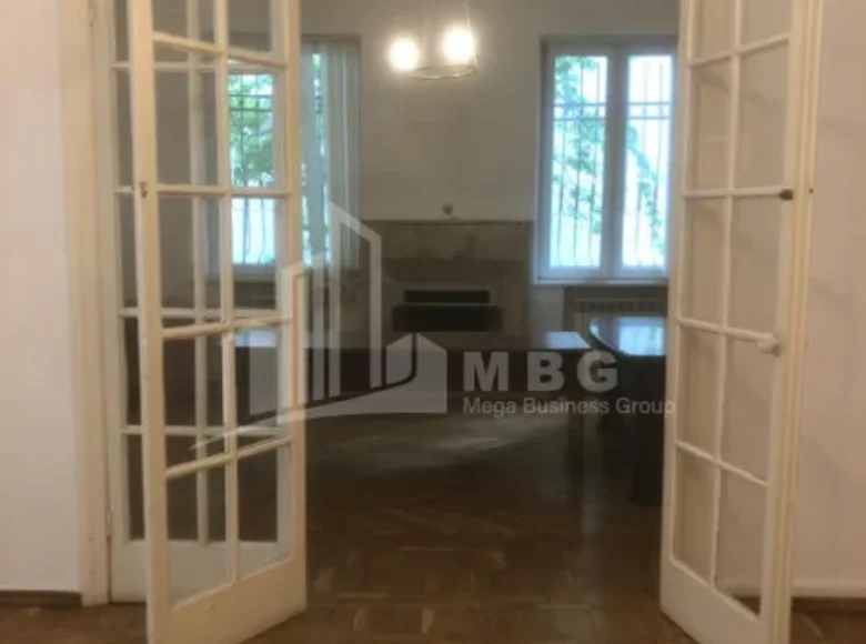 Gewerbefläche 140 m² Tiflis, Georgien