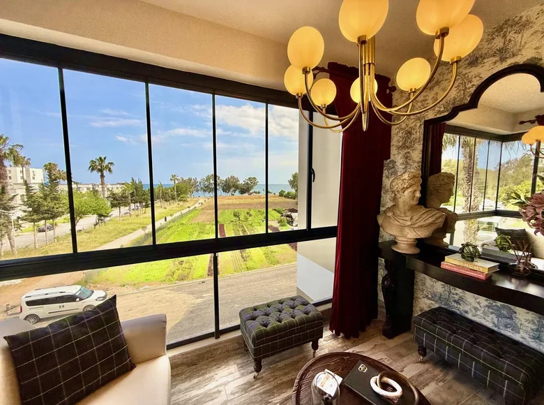 Квартира 3 комнаты 110 м² Мезитли, Турция