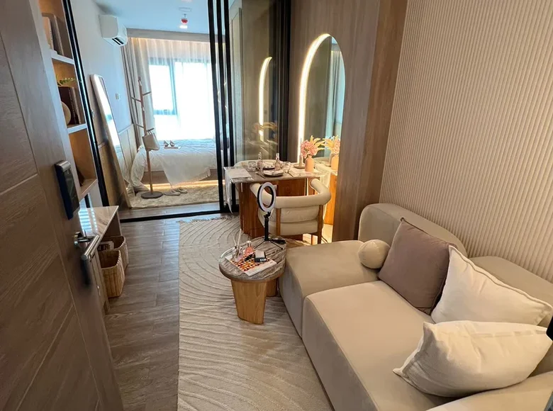 Кондо 1 спальня 28 м² Бангкок, Таиланд