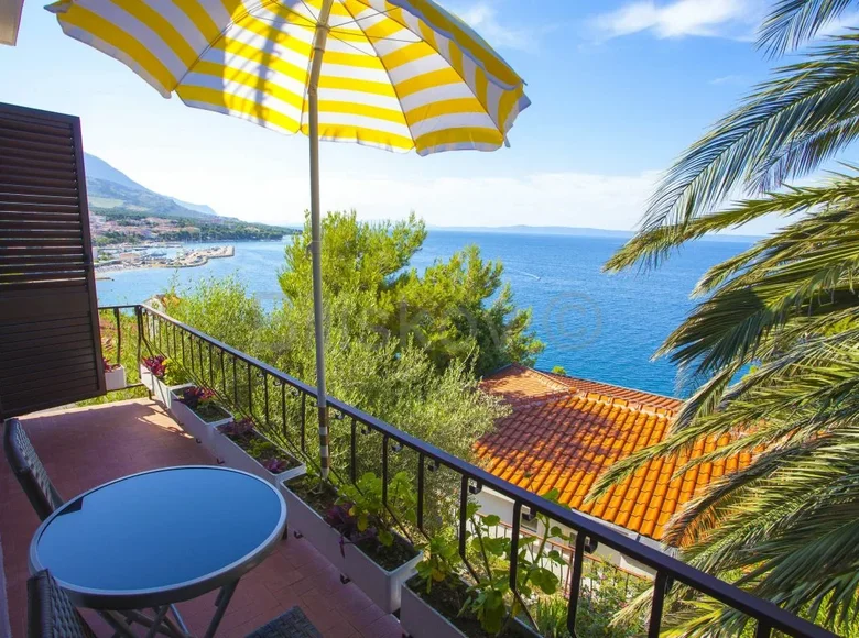 Haus 6 zimmer 204 m² Opcina Baska Voda, Kroatien