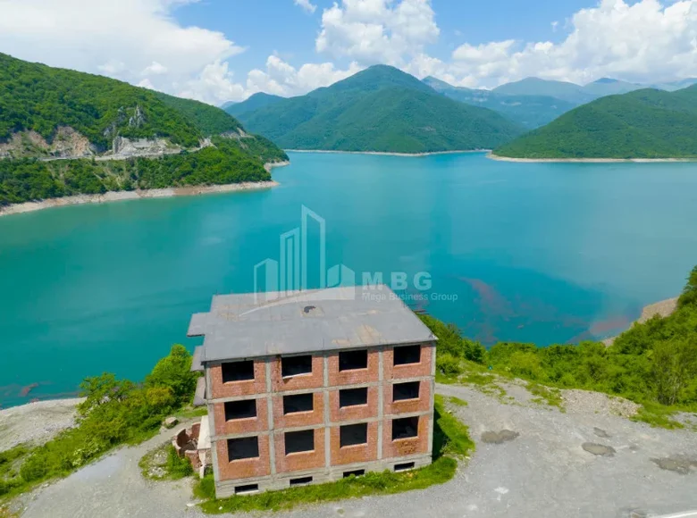 Propiedad comercial 1 000 m² en Tiflis, Georgia