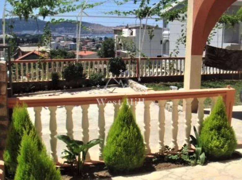 Propriété commerciale 550 m² à Bar, Monténégro