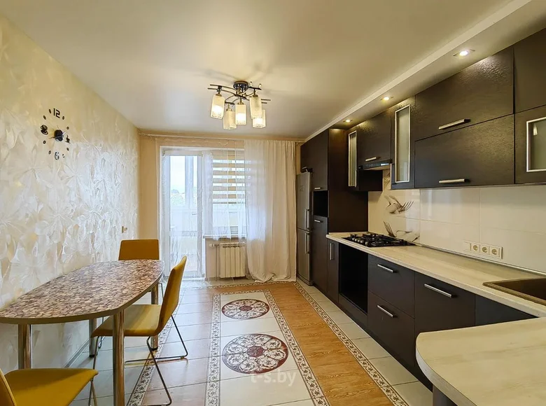 Appartement 1 chambre 49 m² Kalodziscanski sielski Saviet, Bélarus