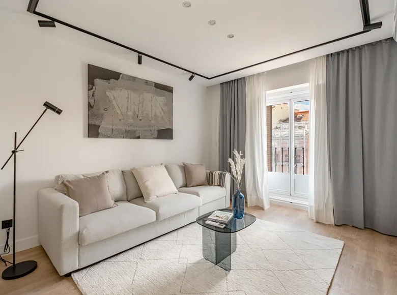 Квартира 3 спальни 91 м² Мадрид, Испания
