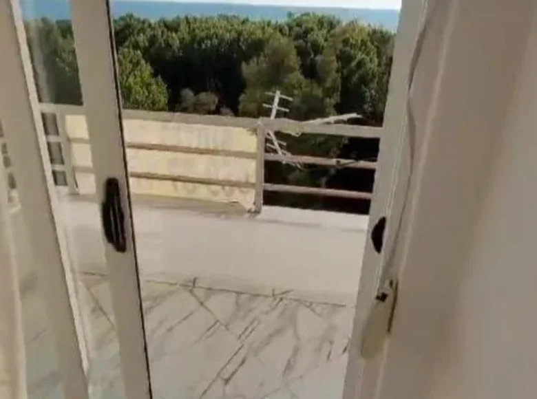 Квартира 1 комната 95 м² Дуррес, Албания