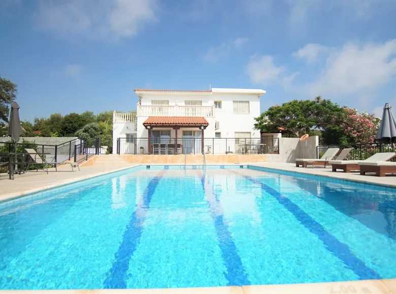5 bedroom house 309 m² Kissonerga, Cyprus