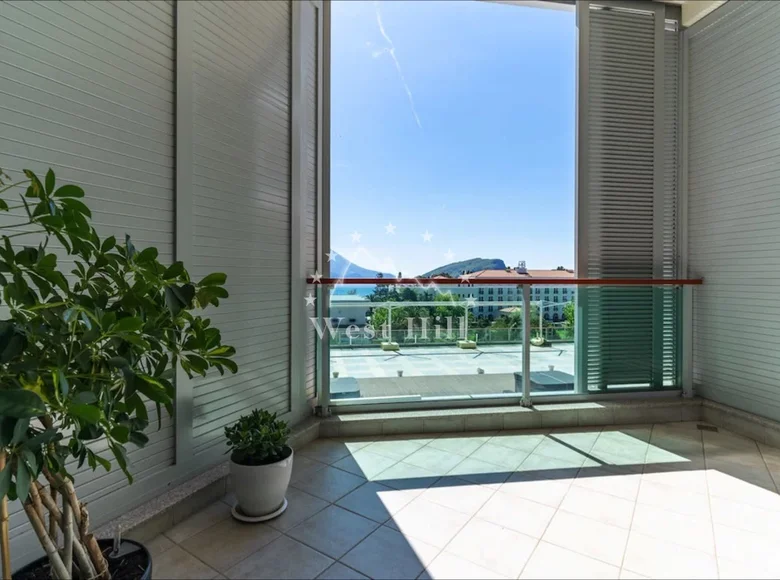 Propriété commerciale 70 m² à Budva, Monténégro