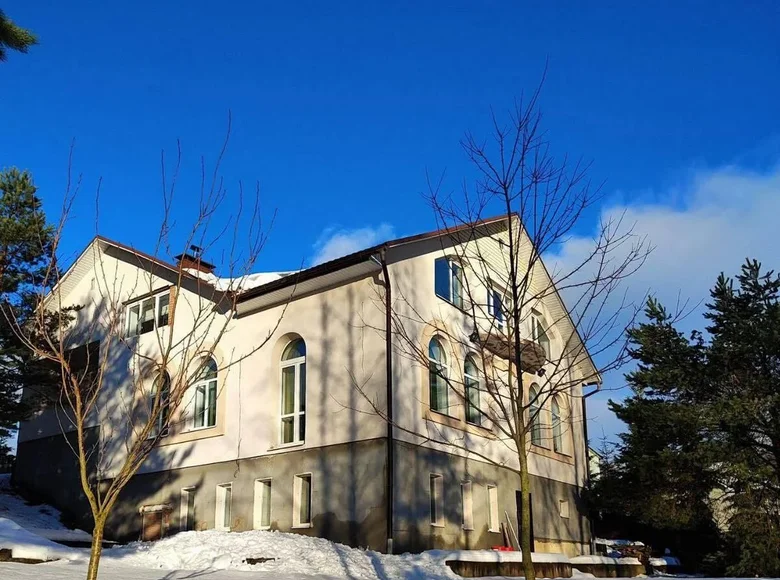 Cottage 401 m² Astrashitskagaradokski rural council, Belarus