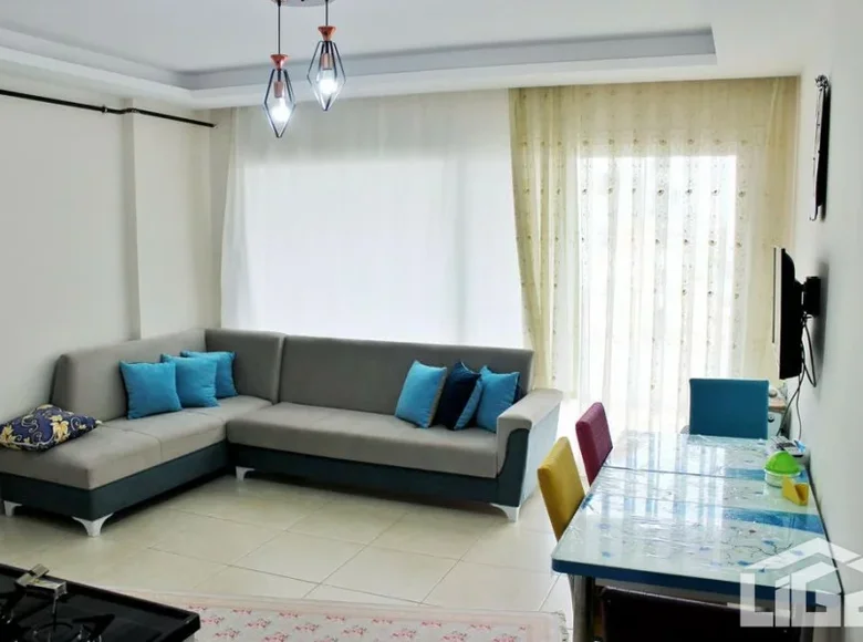 Mieszkanie 3 pokoi 115 m² Erdemli, Turcja