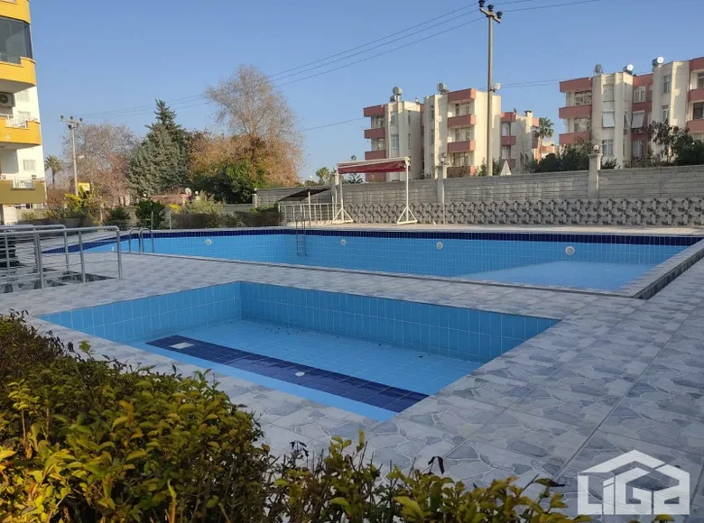 Квартира 4 комнаты 150 м² Эрдемли, Турция