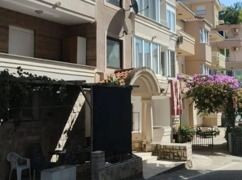 Apartamento 3 habitaciones  Becici, Montenegro