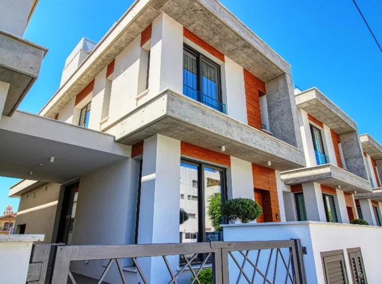 Casa 3 habitaciones  en Germasogeia, Chipre