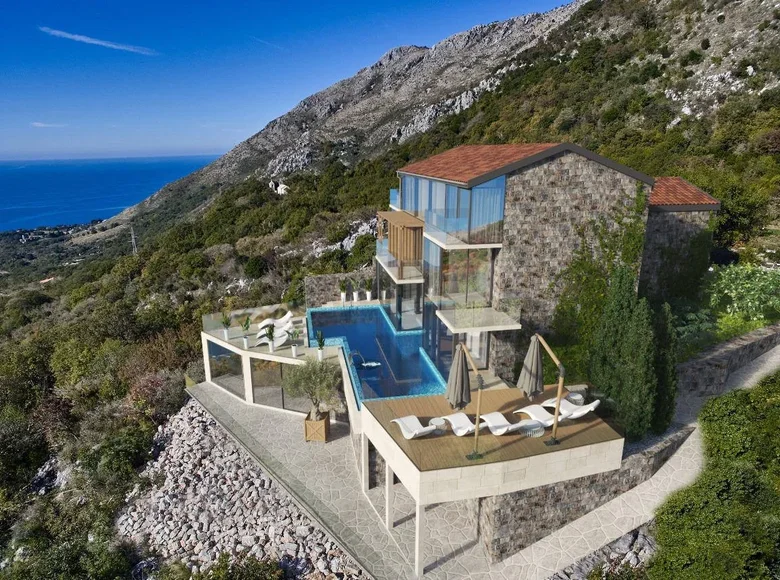 6-Schlafzimmer-Villa 500 m² Petrovac, Montenegro