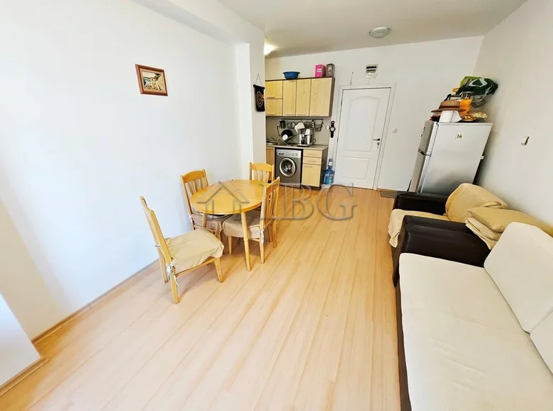 Квартира 2 комнаты 56 м² Tankovo, Болгария