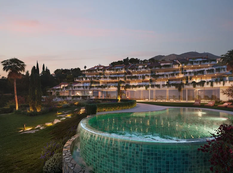 Apartamento 3 habitaciones 255 m² Benalmadena, Španjolska