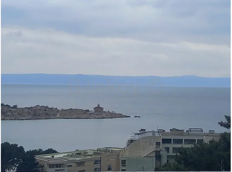 7 room house 291 m² Makarska, Croatia