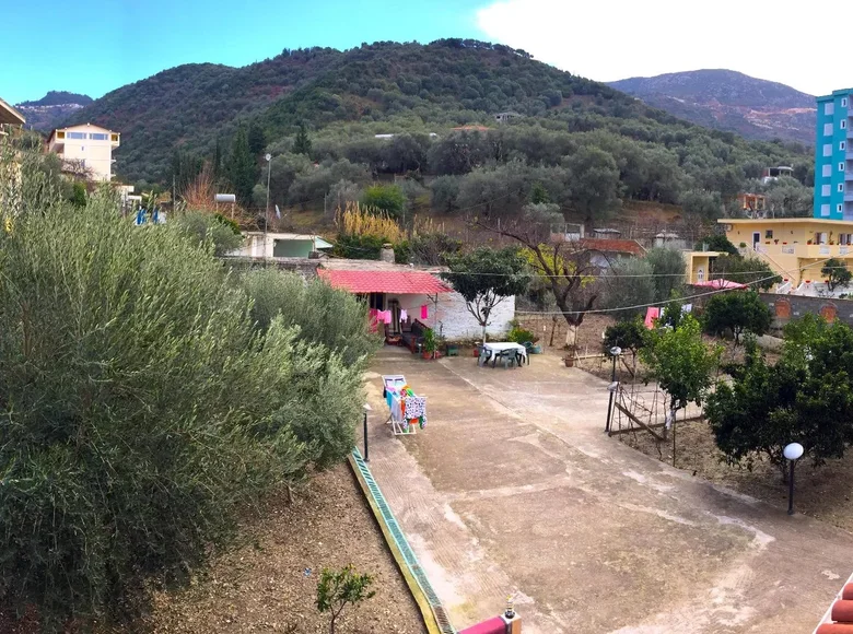 Atterrir 1 400 m² District de Vlora, Albanie