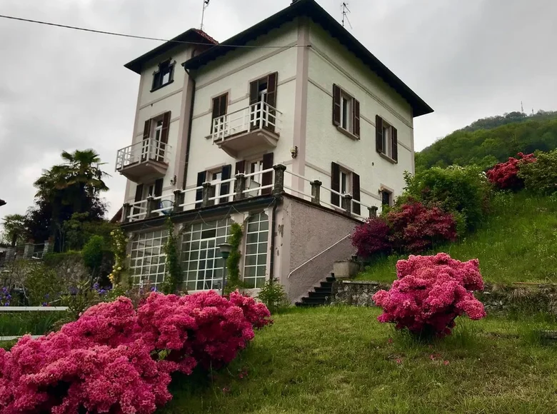 Villa 450 m² Terni, Italien
