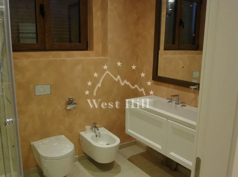 Maison 4 chambres 585 m² Stoliv, Monténégro