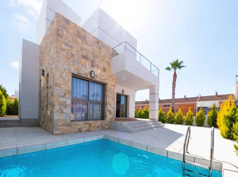 Villa de tres dormitorios 194 m² Los Alcazares, Španjolska