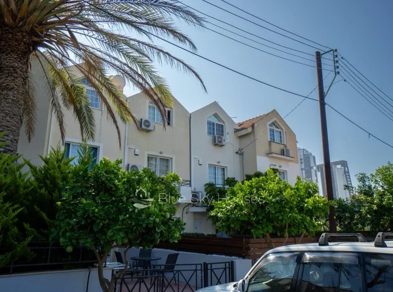 4 bedroom house 125 m² Germasogeia, Cyprus
