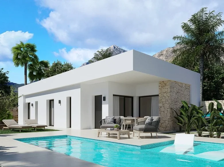 4 bedroom Villa 142 m² Estepona, Spain