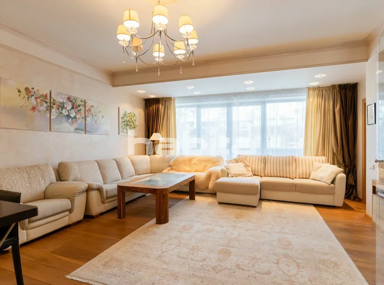 2 bedroom apartment 100 m² Jurmala, Latvia