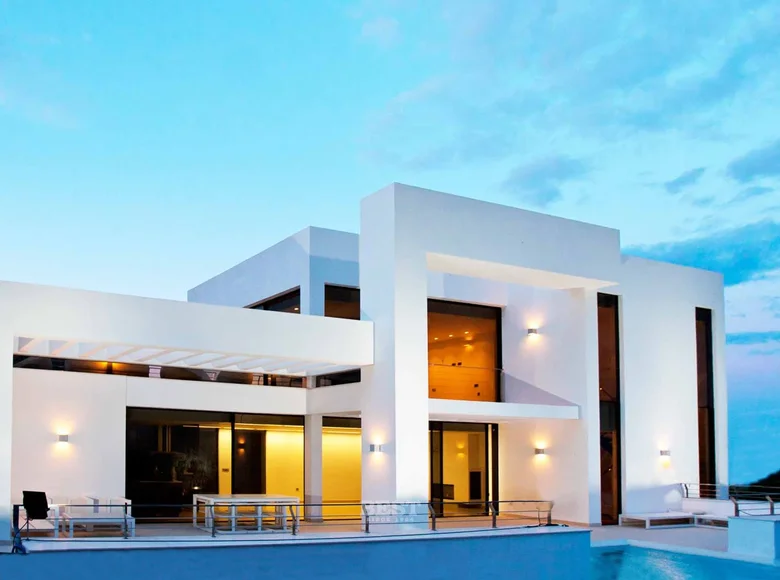 4 bedroom Villa 400 m² Altea, Spain