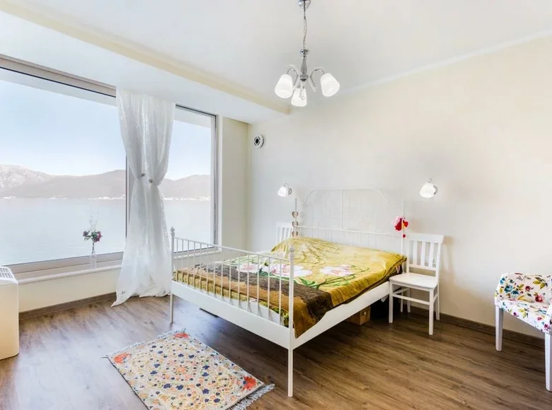 5-Schlafzimmer-Villa 240 m² Krasici, Montenegro