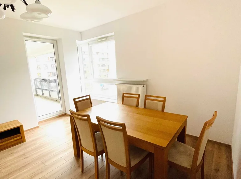 Wohnung 3 zimmer 70 m² in Warschau, Polen