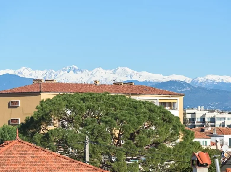 Apartamento 2 habitaciones 58 m² Antibes, Francia