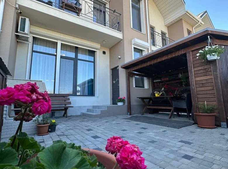 Casa 2 habitaciones 140 m² Lymanka, Ucrania