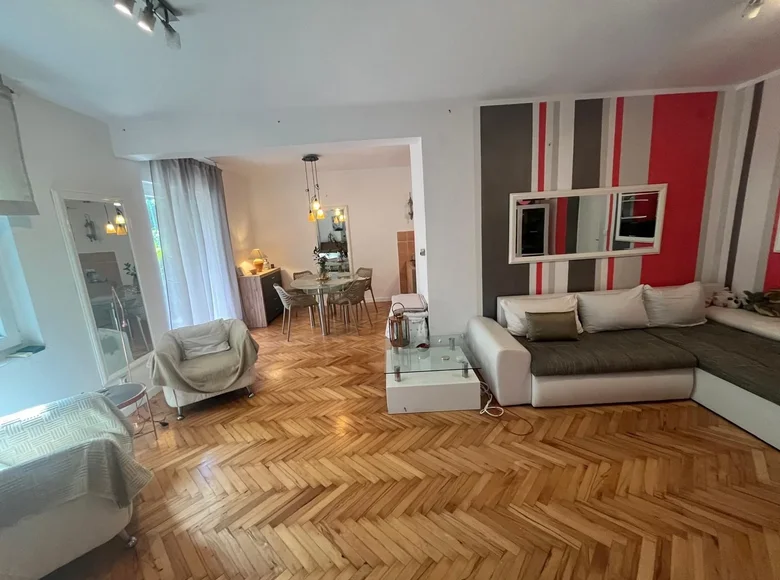 Mieszkanie 2 pokoi 125 m² w Budva, Czarnogóra