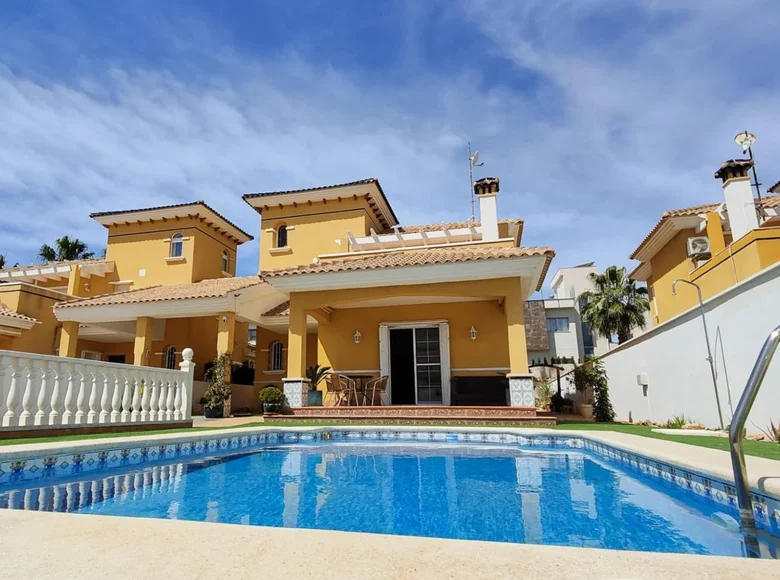 4 bedroom Villa 156 m² Orihuela, Spain