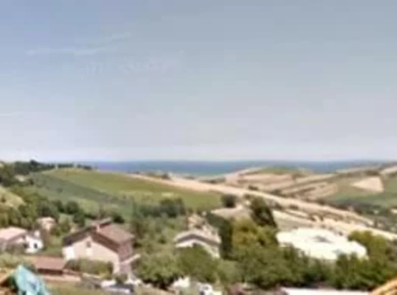 House 1 400 m² Terni, Italy