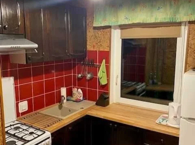 Mieszkanie 3 pokoi 48 m² w Warszawa, Polska