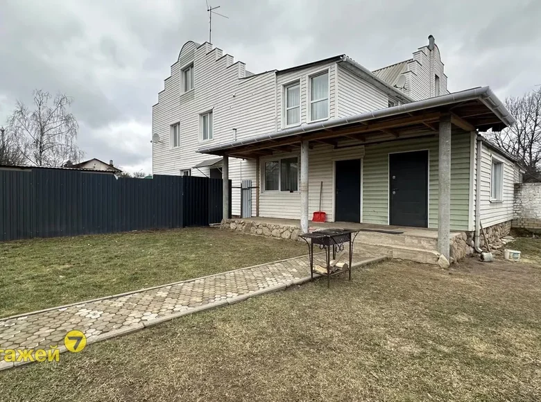 Mieszkanie 4 pokoi 200 m² Mińsk, Białoruś