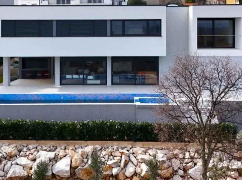 3-Schlafzimmer-Villa 210 m² Omisalj, Kroatien