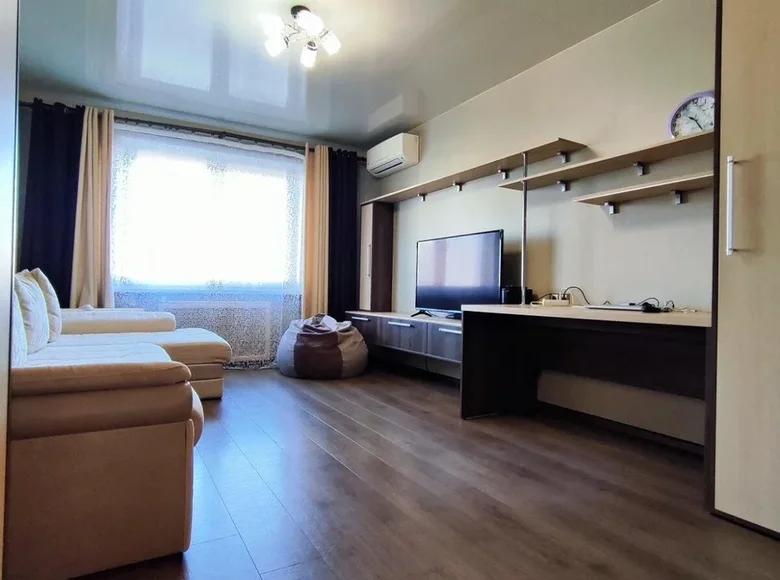 Квартира 2 комнаты 56 м² Боровляны, Беларусь