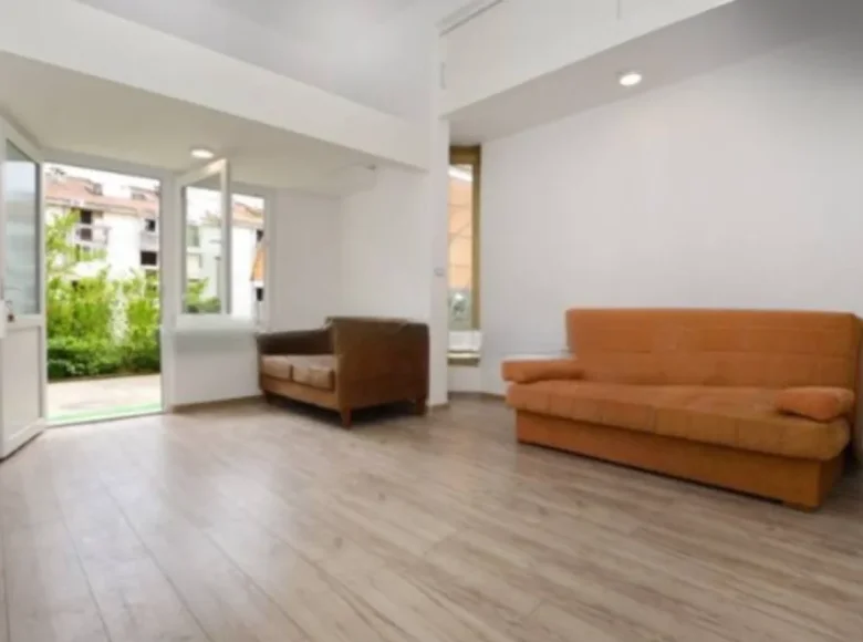 Apartamento 25 m² Igalo, Montenegro