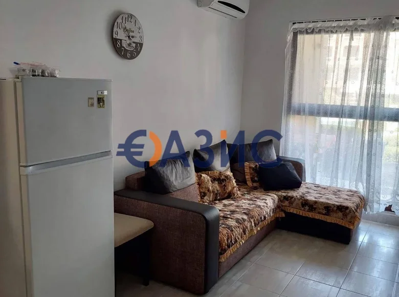 Квартира 2 спальни 60 м² Созополь, Болгария