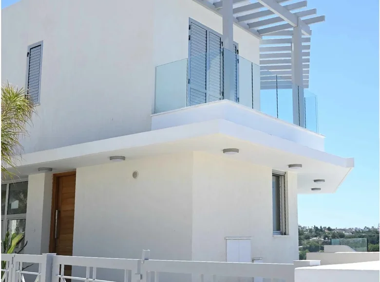 3-Schlafzimmer-Villa 165 m² Chloraka, Zypern