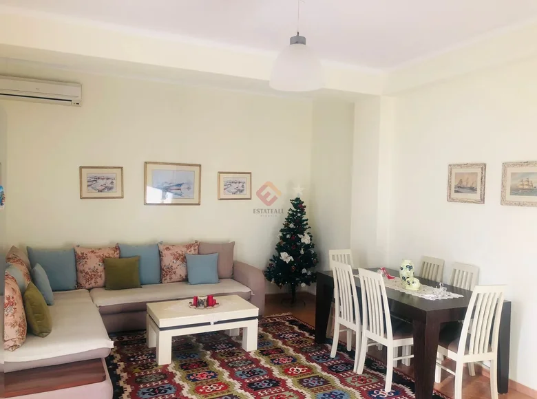 Apartamento 121 m² en Bashkia Vlore, Albania